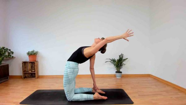 Rückbeugen sinnvoll in Yogastunden einbauen